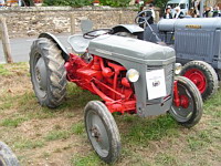 Tracteur, Ferguson Diesel FF30DS (1948) (30eme fete des moissons de Saint-Jean-de-Touslas) (1)
